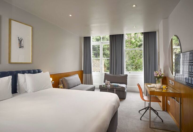 هتل Miiro Templeton Garden