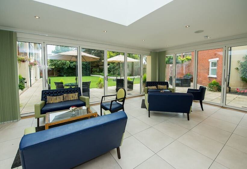 Stanwell Hotel By Mercure