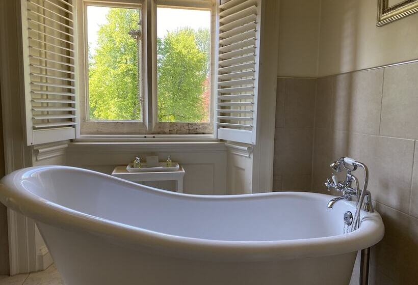 ホテル The Slaughters Manor House