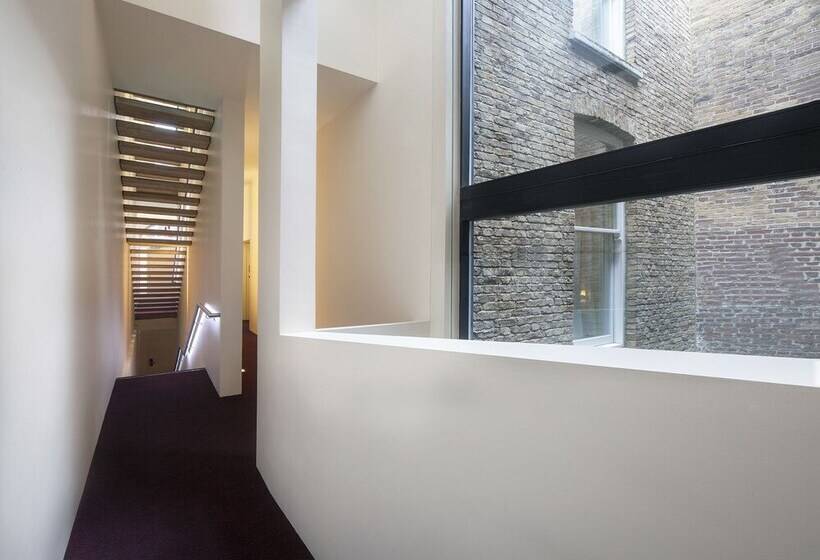 هتل Nottingham Place