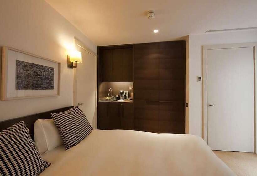 هتل Nottingham Place