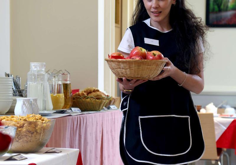 Queensway Hotel, Sure Hotel Collection By Best Western