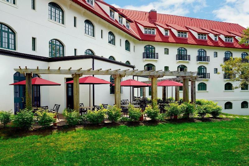 هتل The Algonquin Resort St. Andrews Bythesea, Autograph Collection