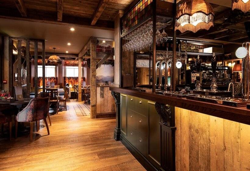 ホテル The Ambleside Inn   The Inn Collection Group