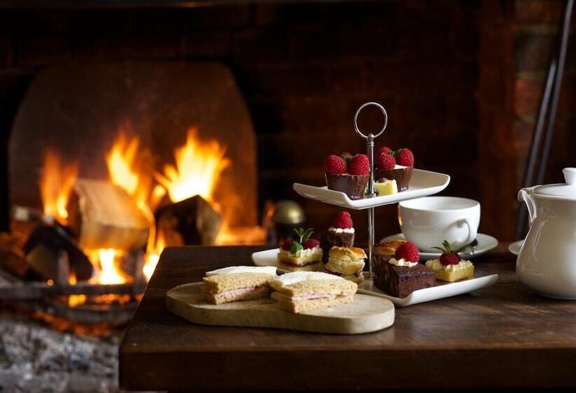 فندق The Royal Oak, Yattendon