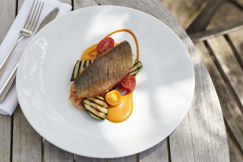 בית מלון כפרי The Royal