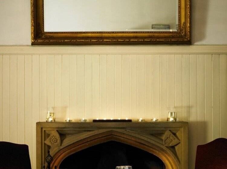 Stirling Highland Hotel Part Of The Cairn Collection