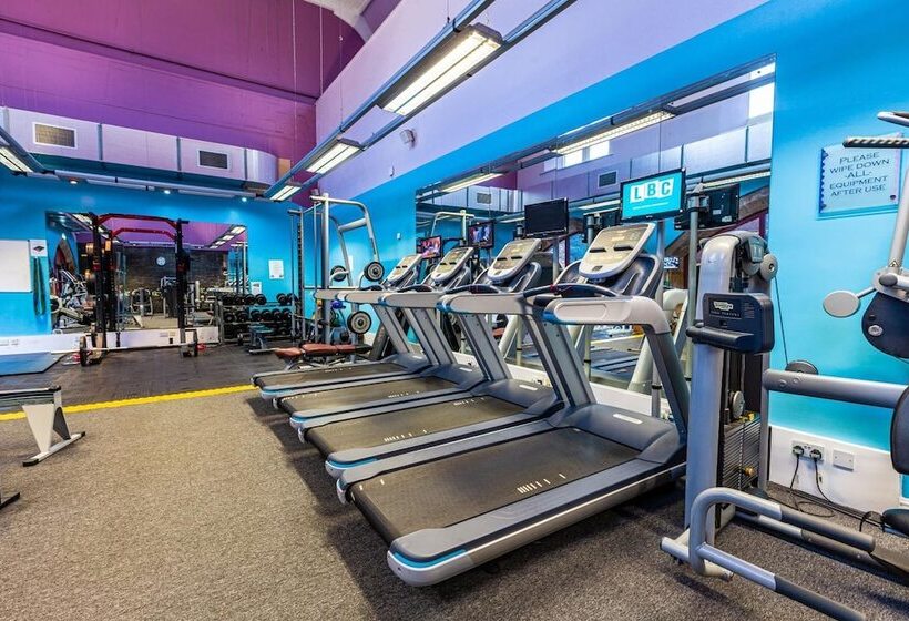 Stirling Highland Hotel Part Of The Cairn Collection