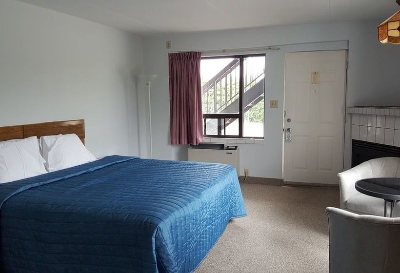 مُتل Crystal Inn