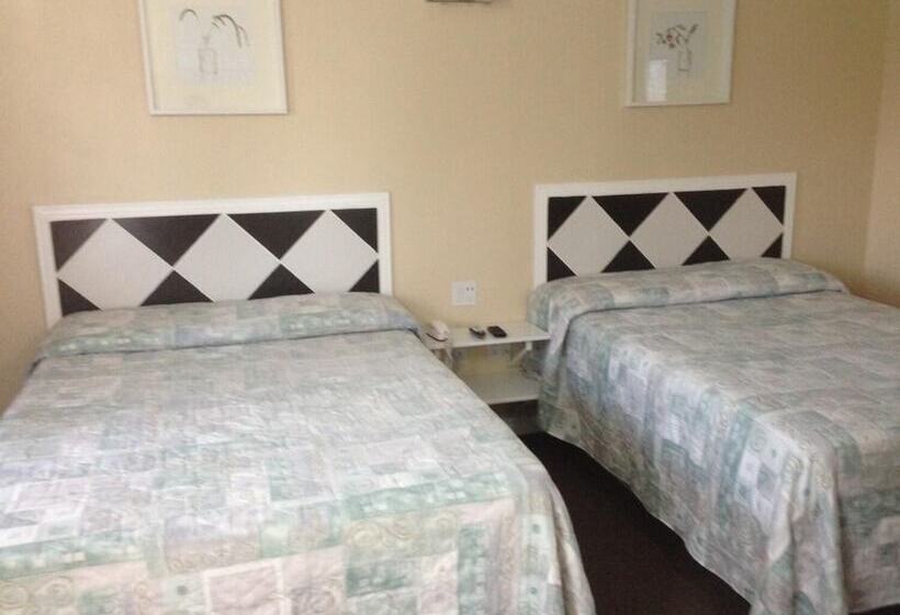 Davidson Motel