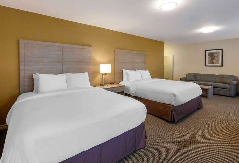 Отель Comfort Inn & Suites Thousand Islands Harbour District