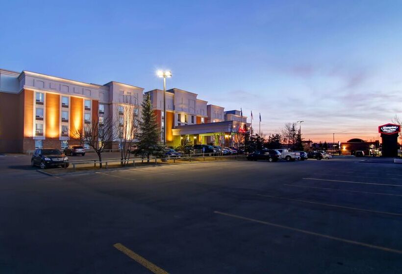 בית מלון כפרי Hampton Inn & Suites By Hilton Calgary Airport
