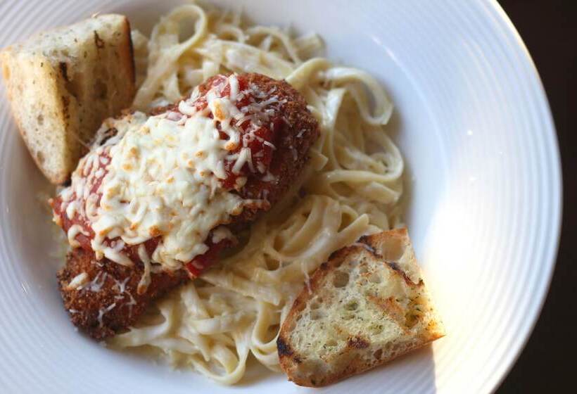 فندق Maritime Inn Port Hawkesbury