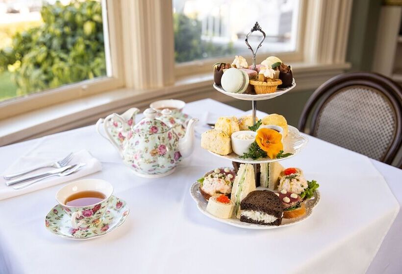 בית מלון כפרי Pendray Inn And Tea House