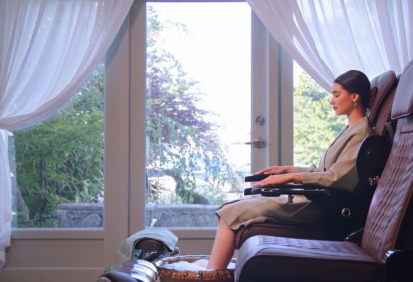 בית מלון כפרי Pendray Inn And Tea House