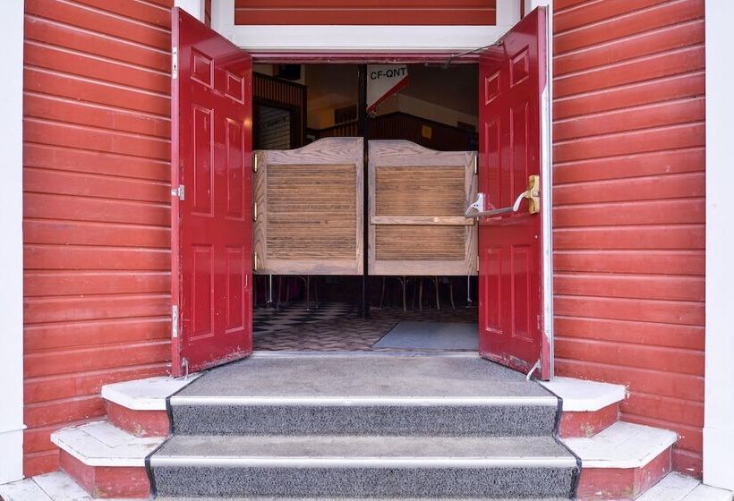 فندق The Downtown, A Coast