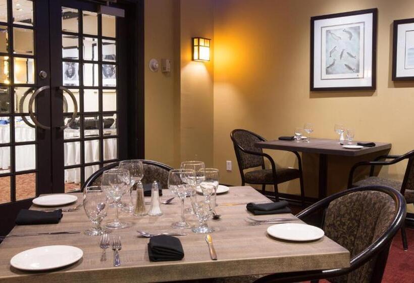 فندق The Frobisher Inn