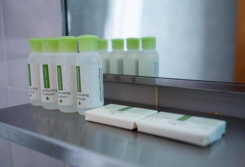 ホテル Rockwell Resort