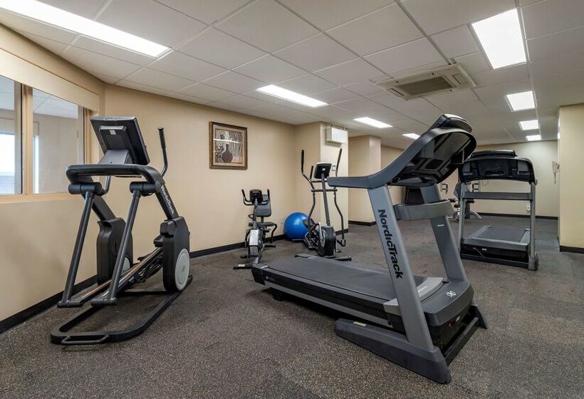 هتل Best Western Marquis Inn & Suites