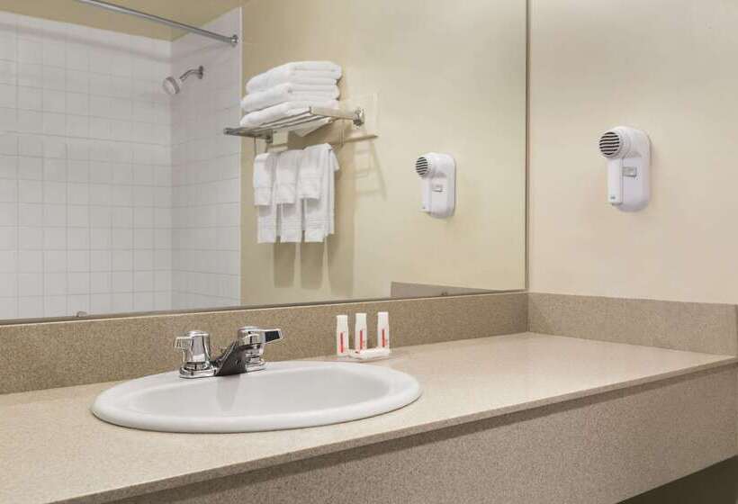 فندق Days Inn By Wyndham Stephenville