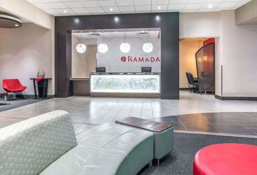 هتل Ramada By Wyndham Saskatoon
