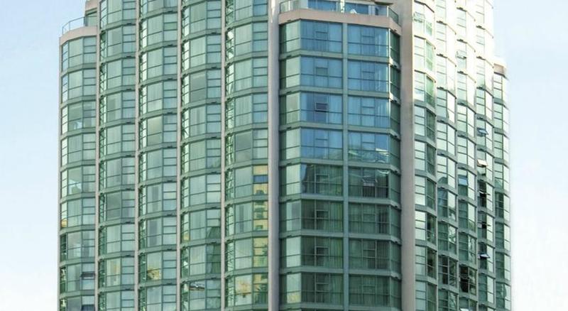 هتل Rosedale On Robson Suite
