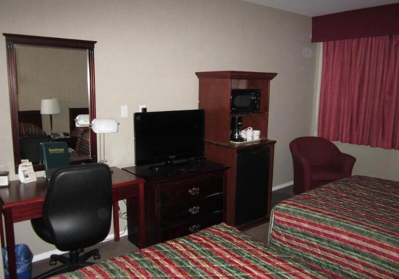 هتل Sandman Inn Kamloops