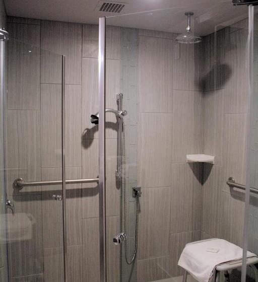 هتل Days Inn By Wyndham Sudbury & Conference Centre