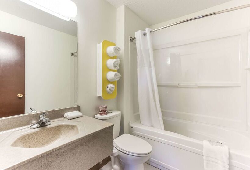 Motel 6lethbridge, Ab