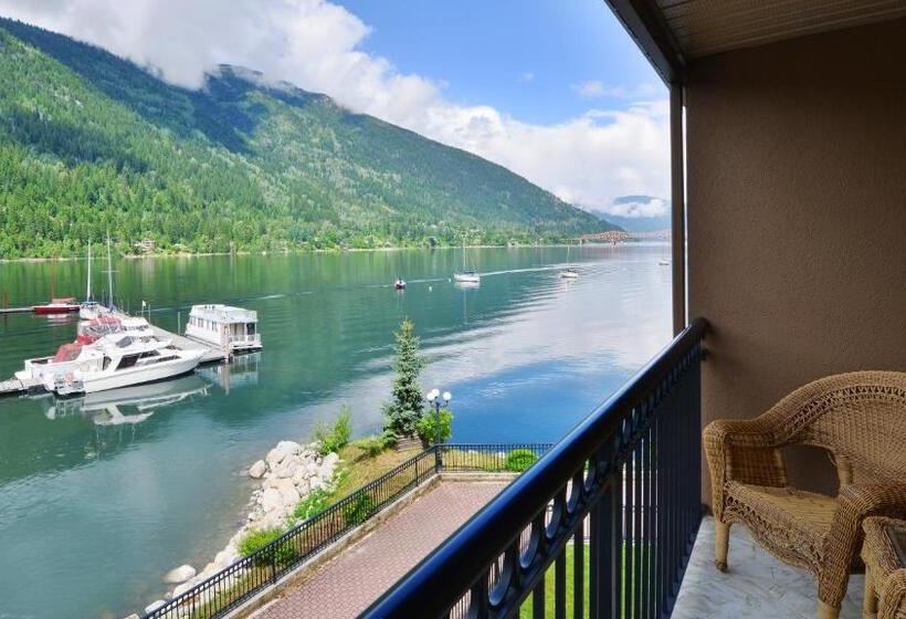 Prestige Lakeside Resort, Worldhotels Elite