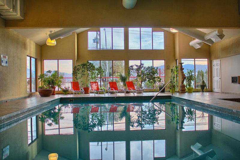 אתר נופש Holiday Inn Osoyoos