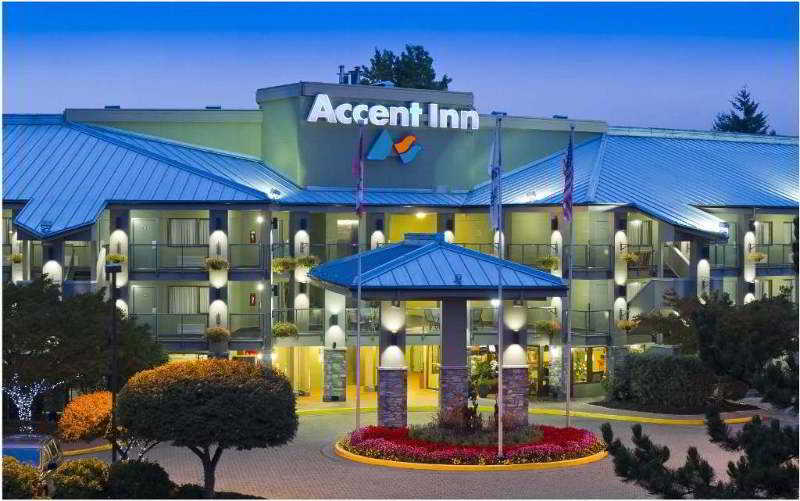 호텔 Accent Inns Vancouver Airport