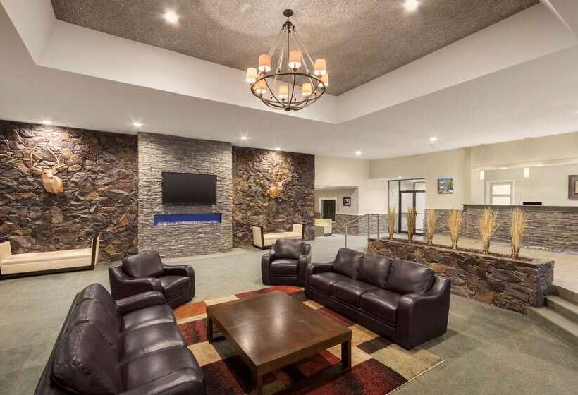 בית מלון כפרי Days Inn By Wyndham Cranbrook Conference Centre