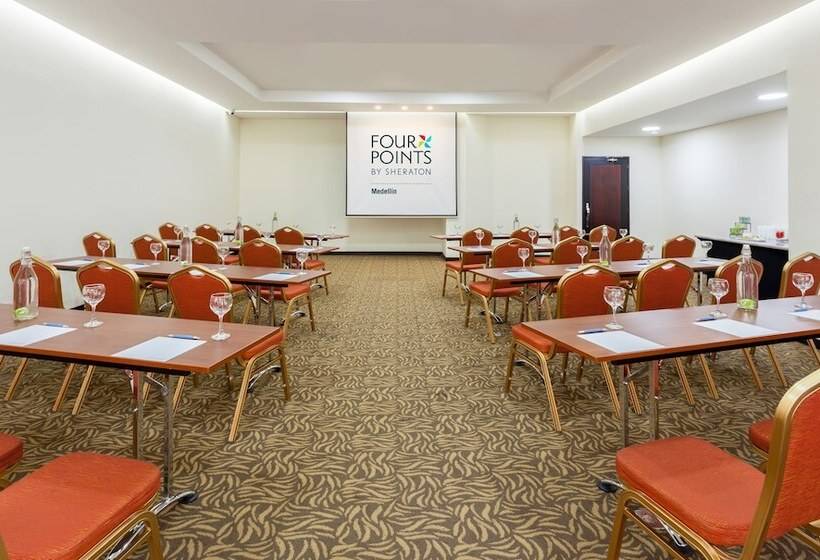 ホテル Four Points By Sheraton Medellin