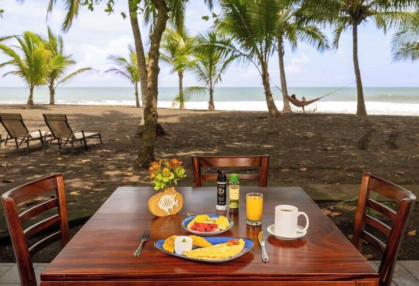 هتل Fuego Del Sol Beachfront