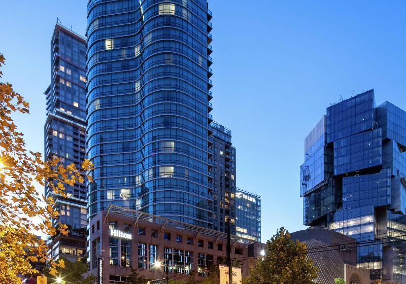 هتل Hilton Vancouver Downtown