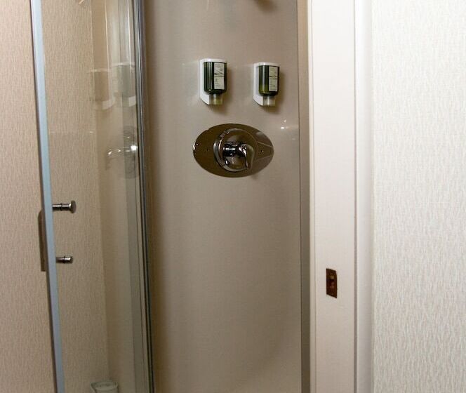 호텔 Slumber Inn