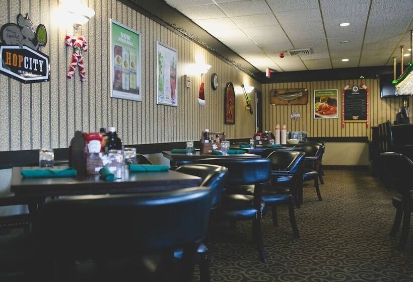 בית מלון כפרי Victoria Inn Flin Flon