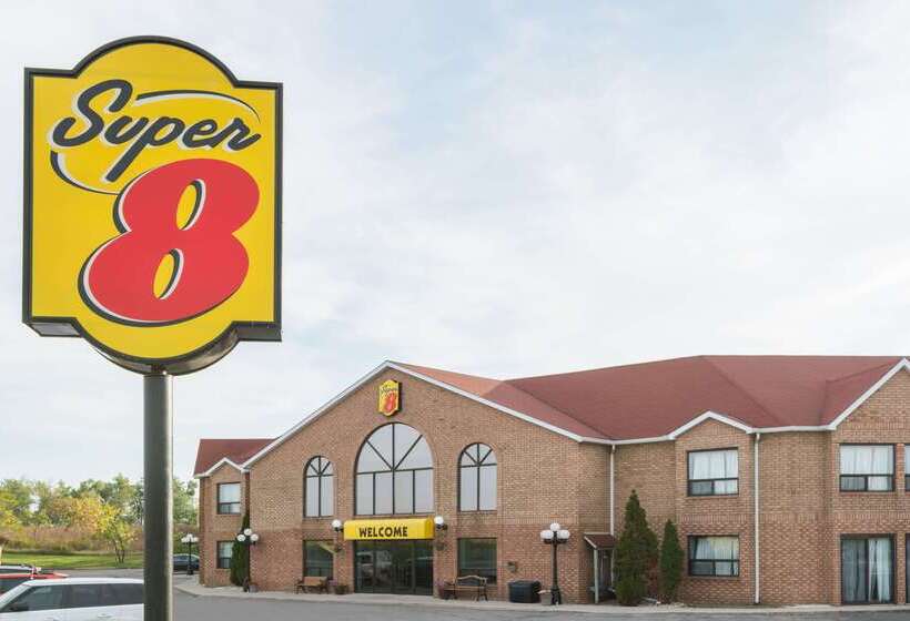 فندق على الطريق Super 8 By Wyndham Mt Hope Hamilton Intl Arpt On