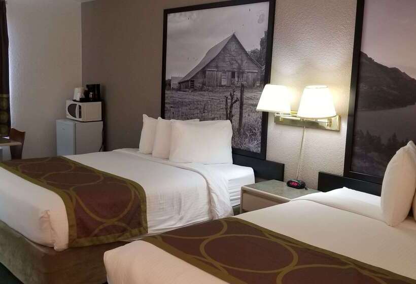מוטל Super 8 By Wyndham Pincher Creek Ab