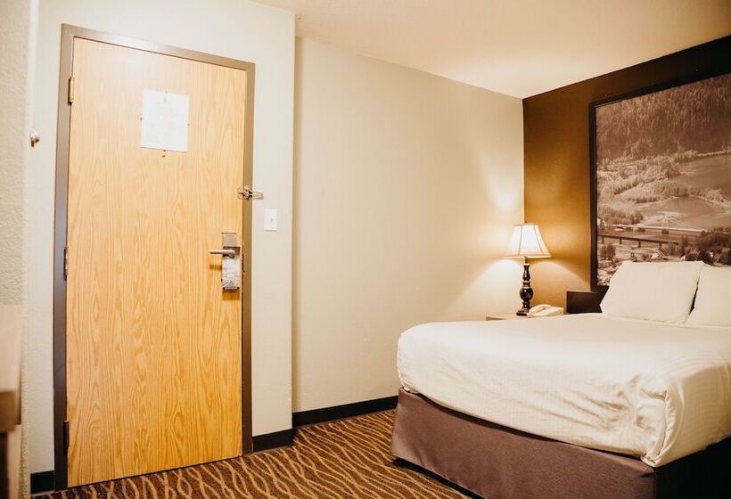 مُتل Super 8 By Wyndham Revelstoke Bc