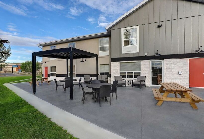 Мотель Surestay Plus Hotel By Best Western Drumheller