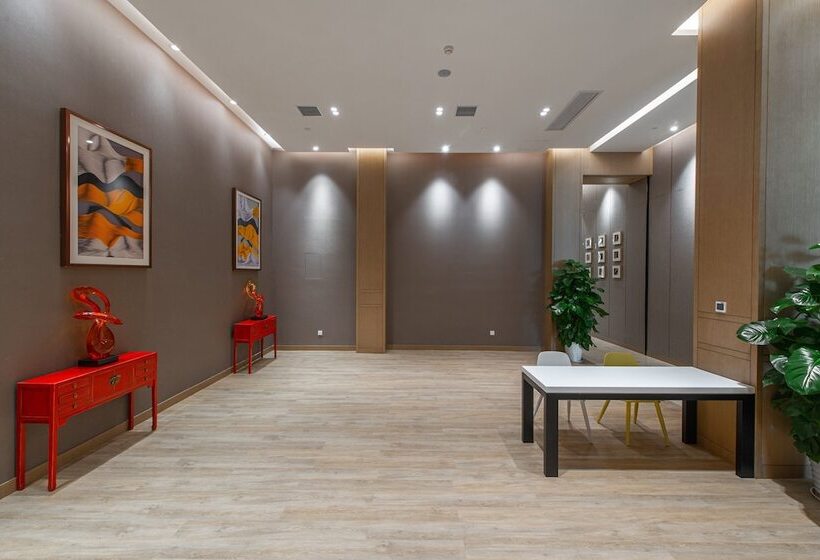 Otel Holiday Inn Wuhan Riverside, An Ihg
