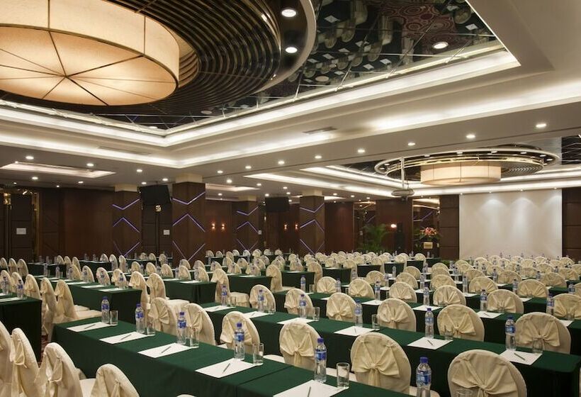 Otel Holiday Inn Wuhan Riverside, An Ihg
