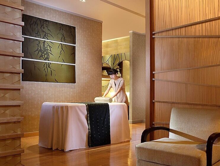 فندق Ningbo Portman Plaza