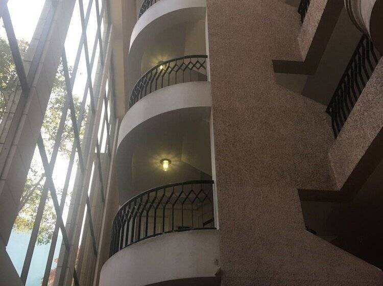 Park Plaza Apartments