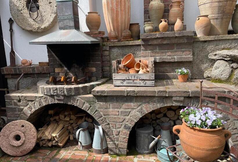 Romantik Hotel U Raka