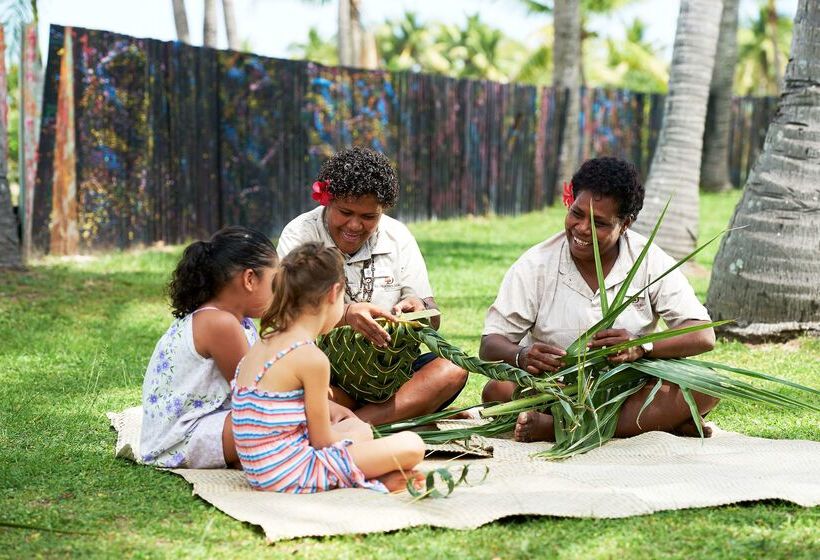 Doubletree Resort By Hilton Hotel Fiji   Sonaisali Island