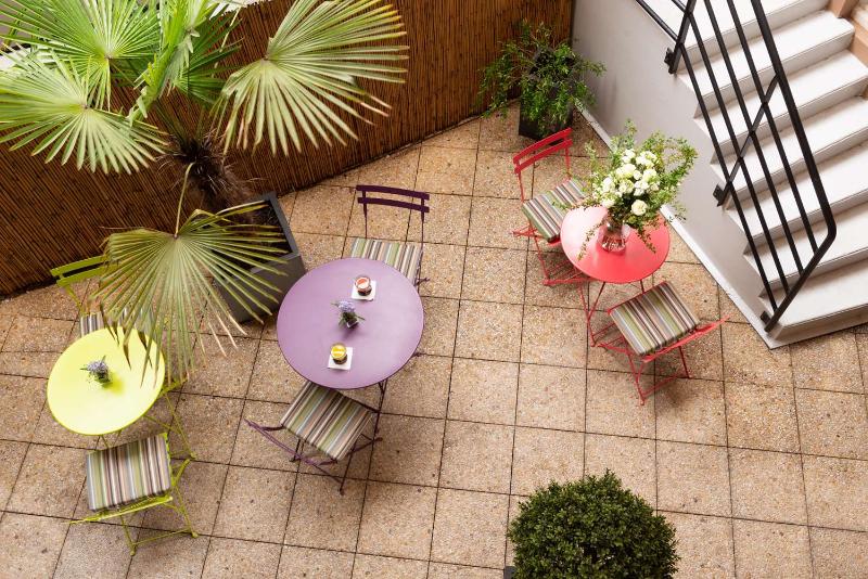 Apolonia Paris Montmartre; Sure Hotel Collection By Best Western