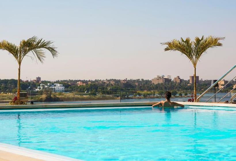 호텔 Holiday Inn Cairo Maadi, An Ihg